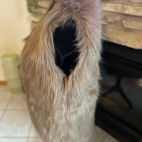 NEW Chic Wish Mid Length Brown Faux Fur Vest Size Small - Picture 6 of 9